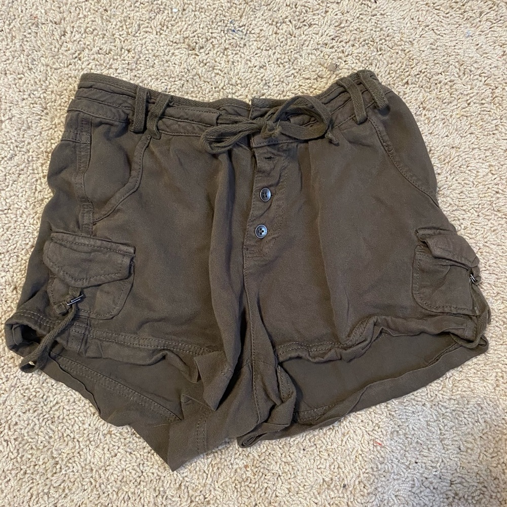 Shorts - Picture 2 of 2